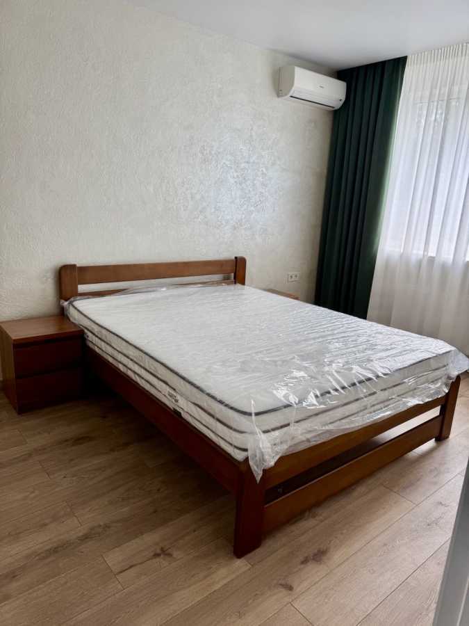 Оренда 1-кімнатної квартири 45 м², Архітектора Вербицького вул., 1В