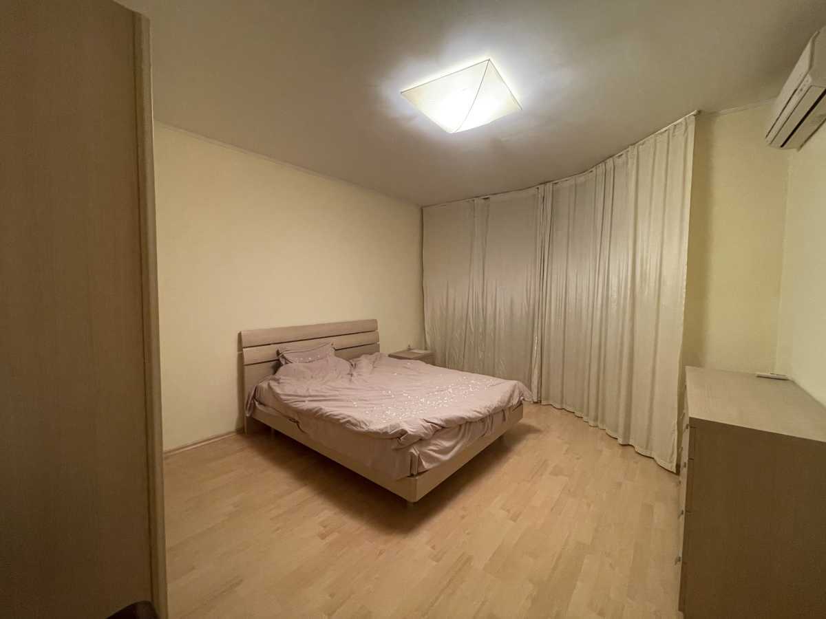Оренда 3-кімнатної квартири 96.2 м², 40-летия Октября, 130/57