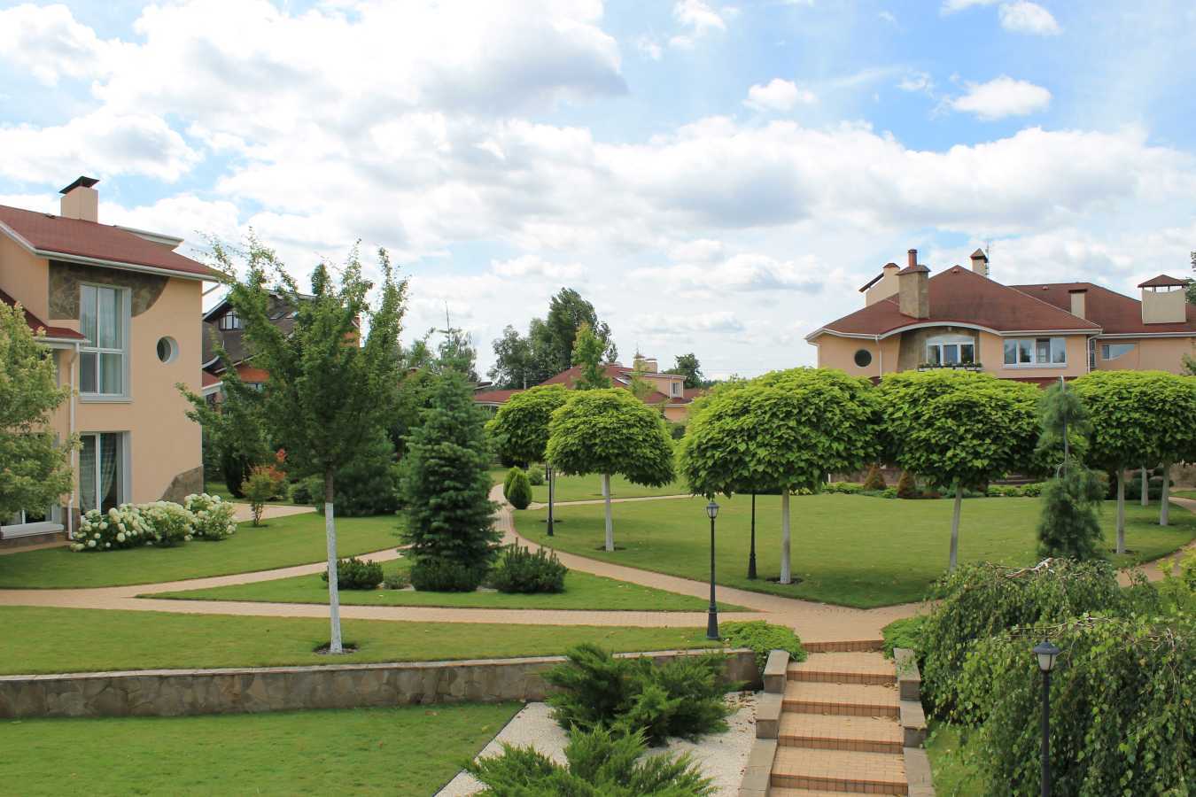 Продажа дома 500 м², Соловяненка