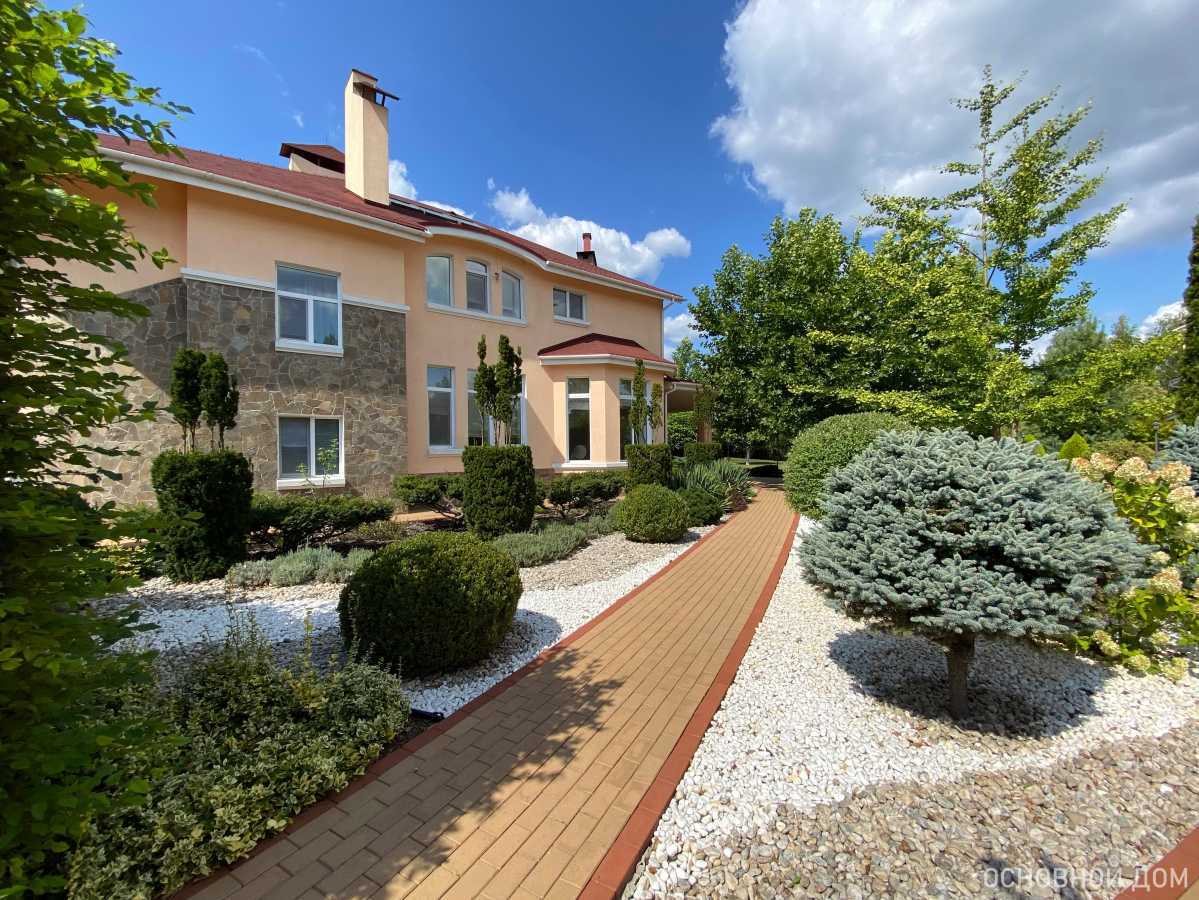 Продажа дома 500 м², Соловяненка