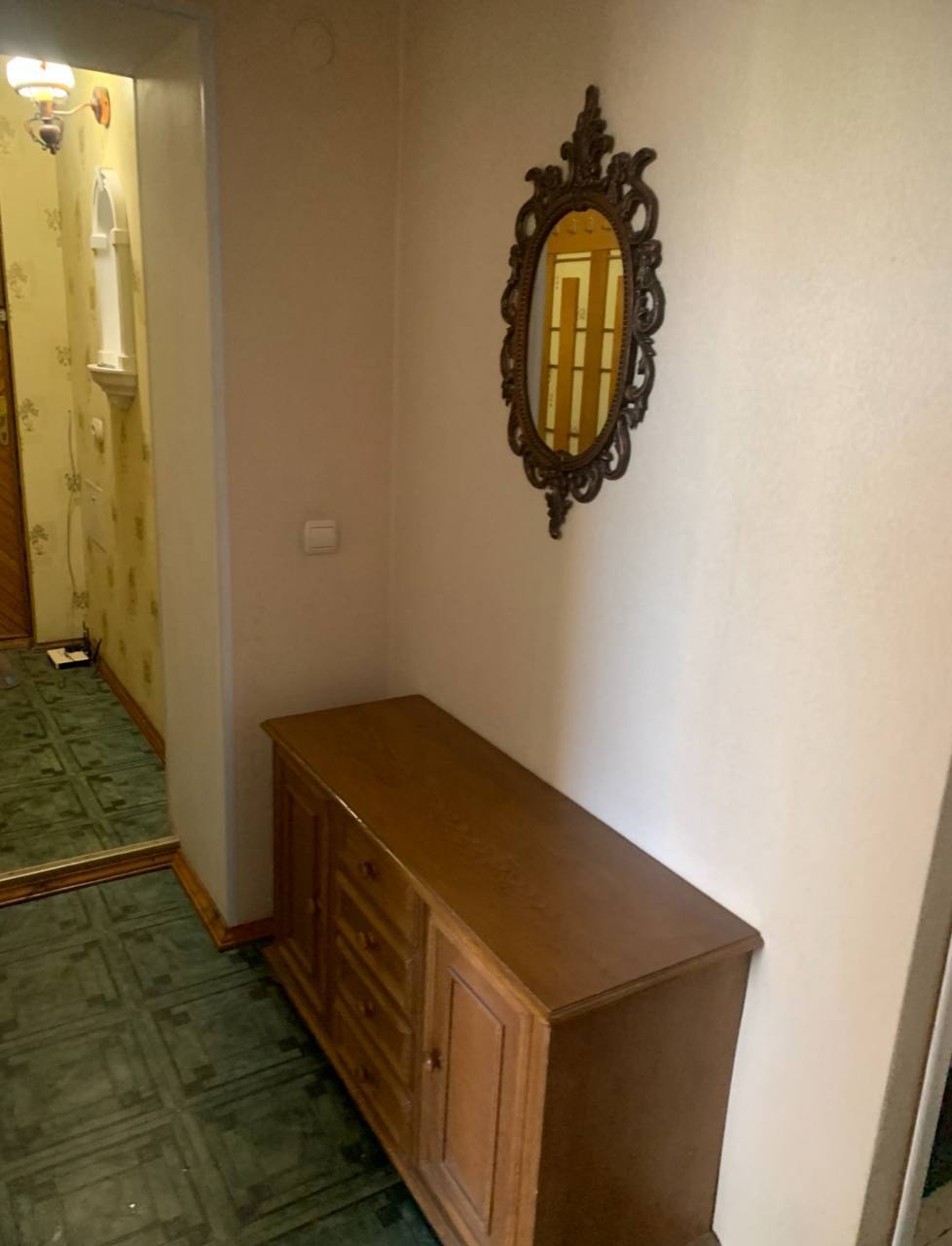 Оренда 2-кімнатної квартири 54 м², Миру просп.