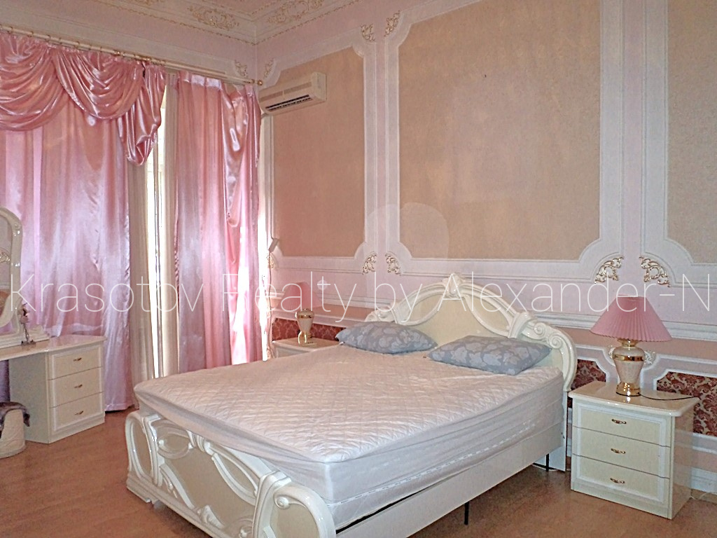 Аренда 3-комнатной квартиры 165 м², Преображенская ул., 69