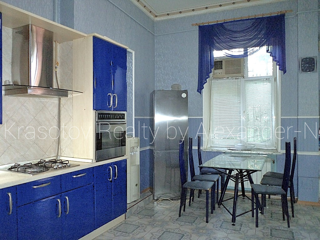Аренда 3-комнатной квартиры 165 м², Преображенская ул., 69