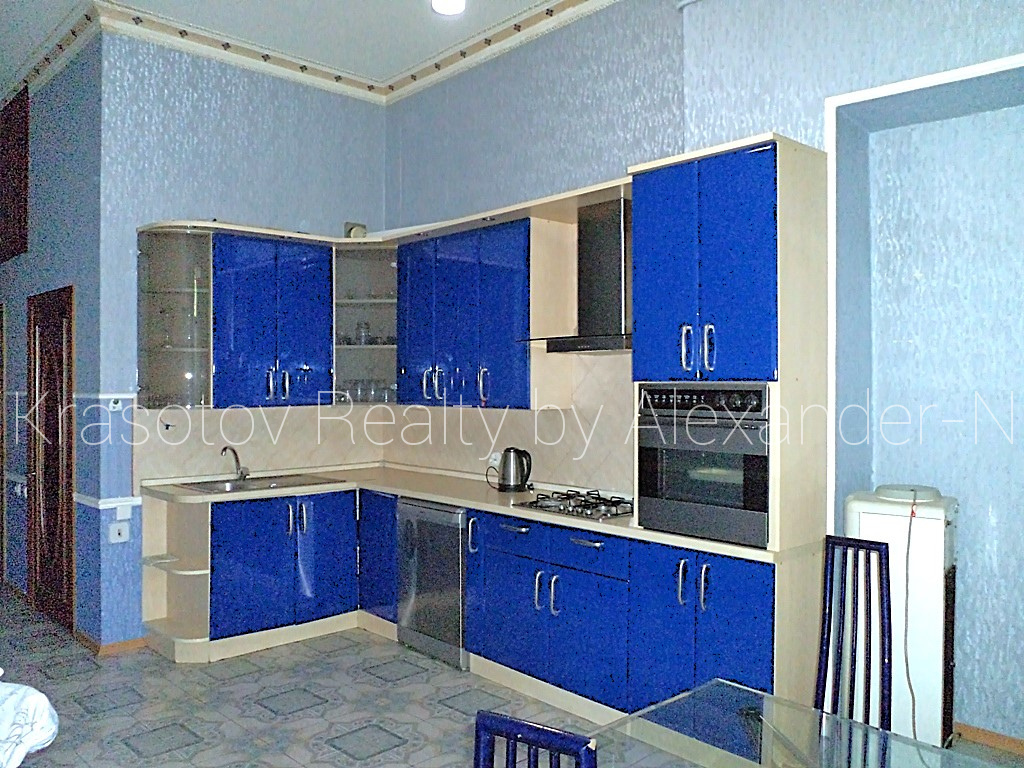 Аренда 3-комнатной квартиры 165 м², Преображенская ул., 69