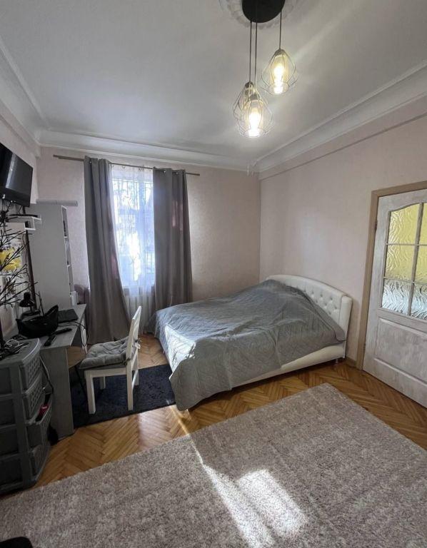 Продажа 2-комнатной квартиры 48 м², Нечуя-Левицкого ул.