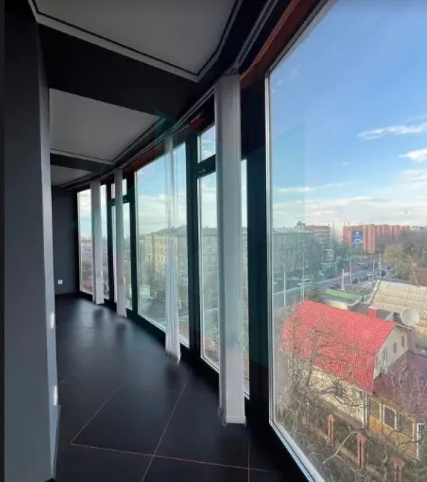 Продажа 2-комнатной квартиры 95 м², Гагарина просп., 95А