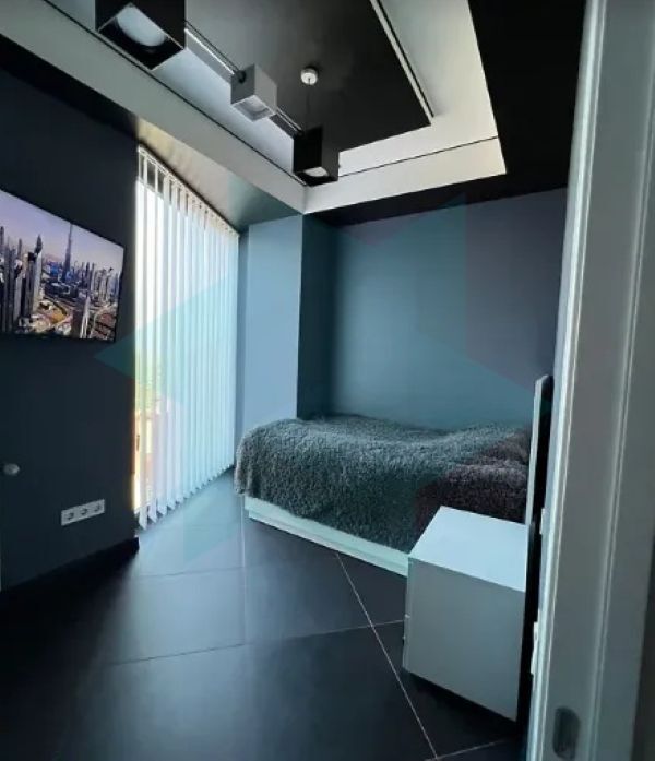 Продажа 2-комнатной квартиры 95 м², Гагарина просп., 95А