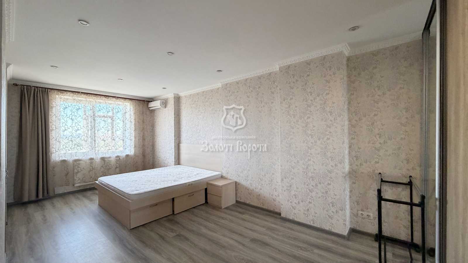 Продажа 1-комнатной квартиры 55 м², Ревуцкого ул., 9