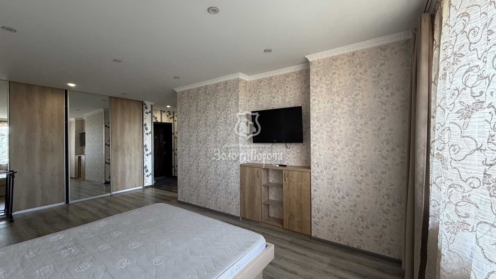 Продажа 1-комнатной квартиры 55 м², Ревуцкого ул., 9