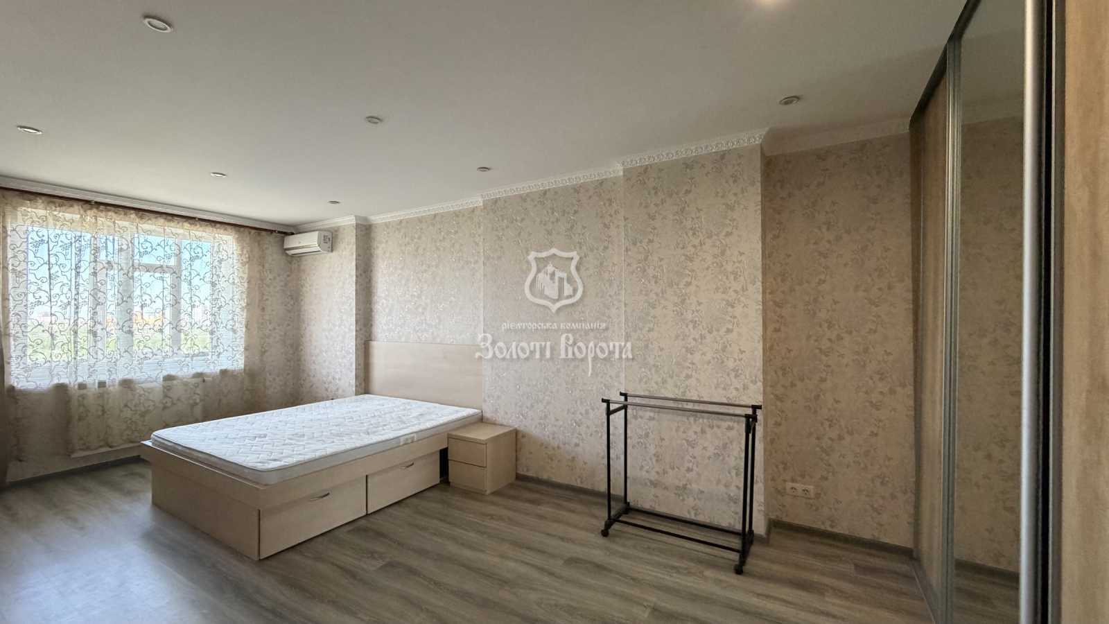 Продажа 1-комнатной квартиры 55 м², Ревуцкого ул., 9