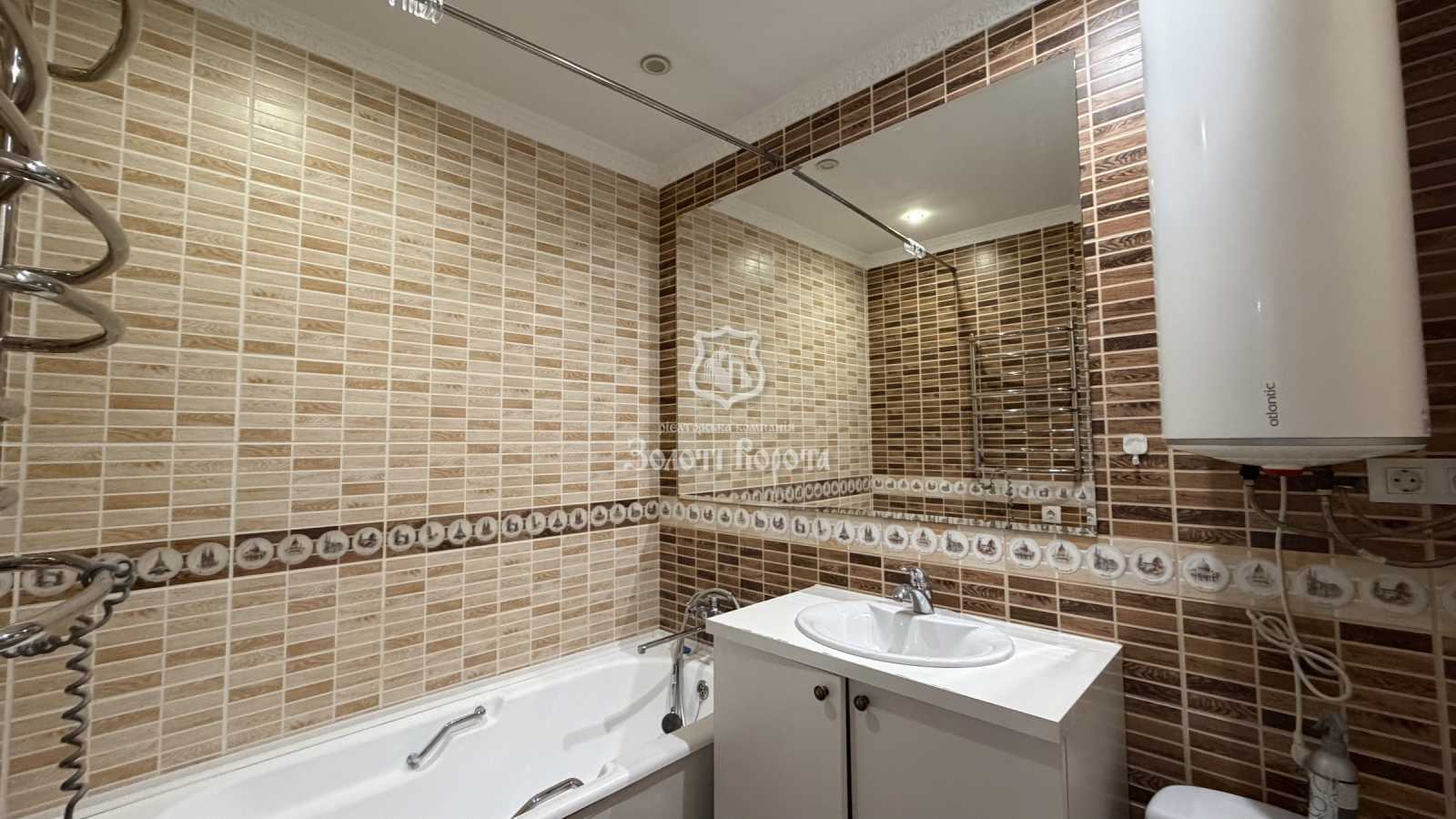 Продажа 1-комнатной квартиры 55 м², Ревуцкого ул., 9