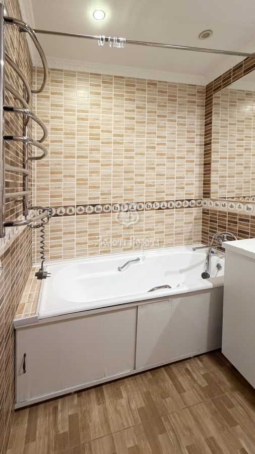 Продажа 1-комнатной квартиры 55 м², Ревуцкого ул., 9
