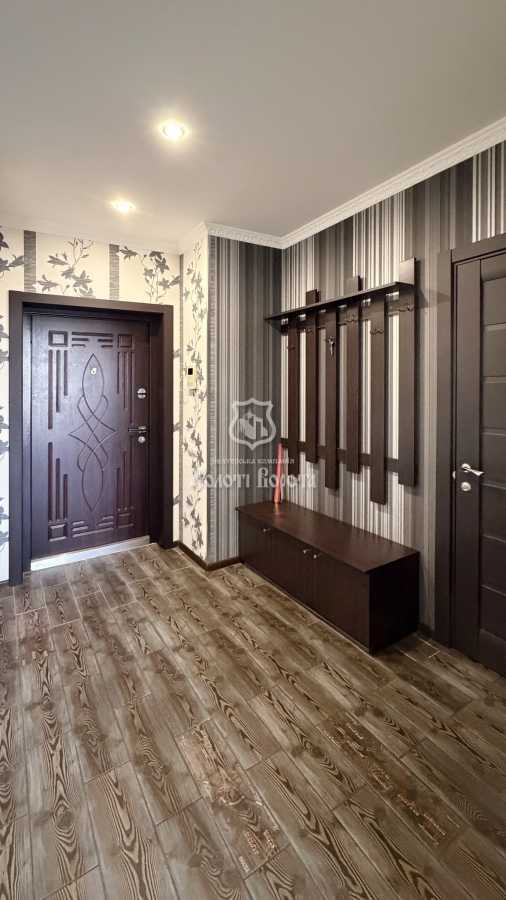 Продажа 1-комнатной квартиры 55 м², Ревуцкого ул., 9