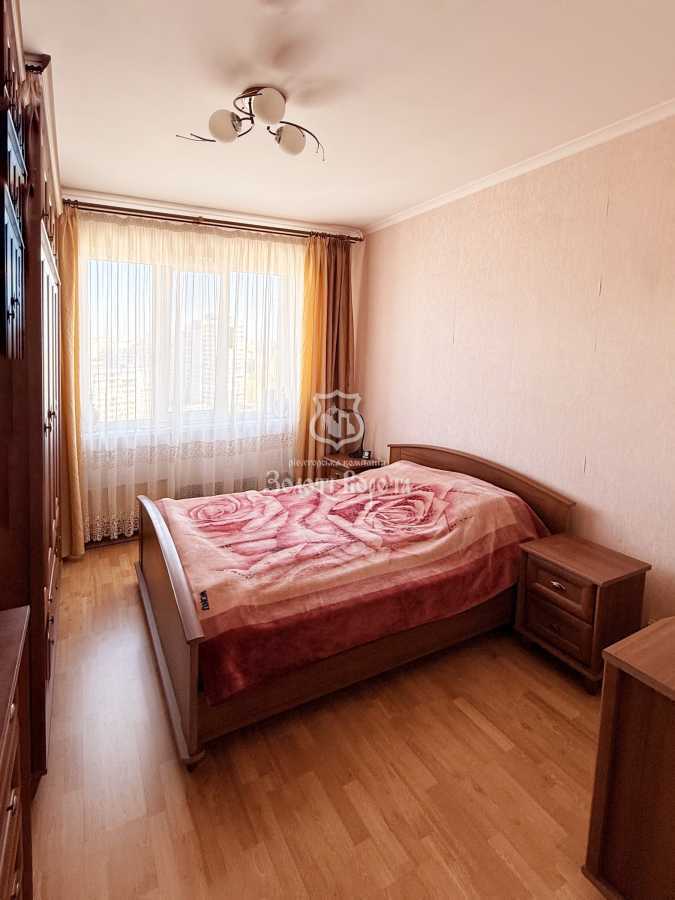 Продажа 3-комнатной квартиры 72.2 м², Владимира Маяковского просп., 8Б