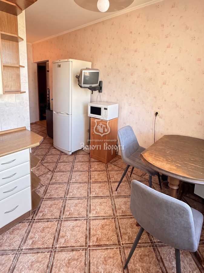 Продажа 3-комнатной квартиры 72.2 м², Владимира Маяковского просп., 8Б