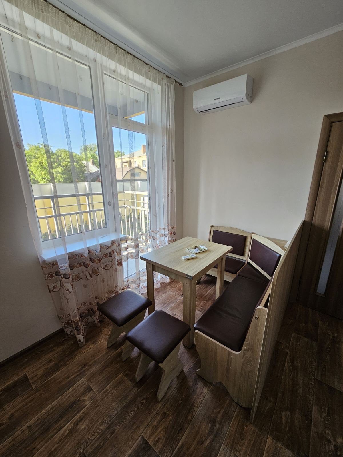 Оренда 2-кімнатної квартири 43 м², ЖК Михайлівське містечко, Секції 6-8