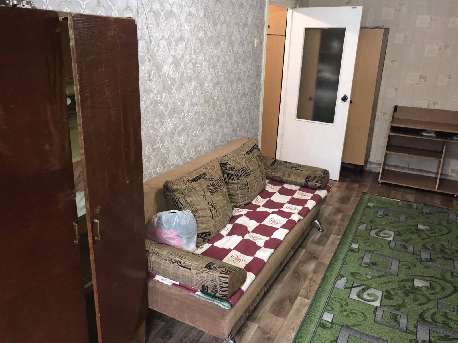 Оренда 1-кімнатної квартири 30 м², Поліська вул., 18