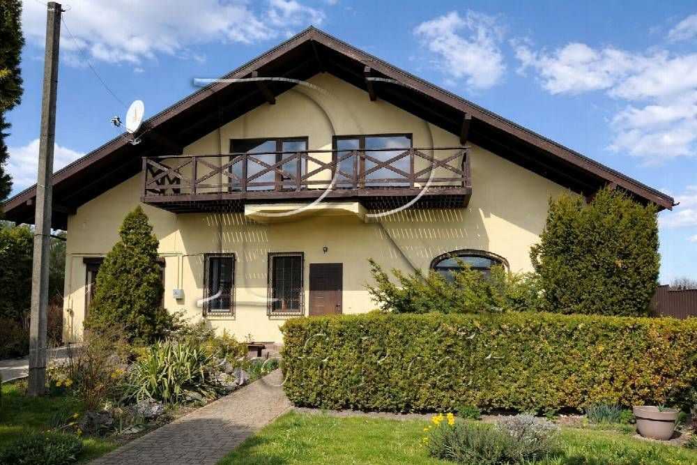 Продаж будинку 197 м², Травнева вулиця