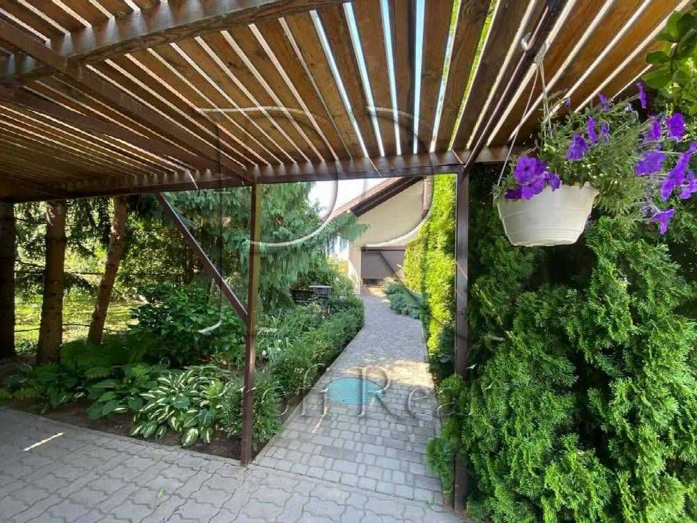 Продаж будинку 197 м², Травнева вулиця