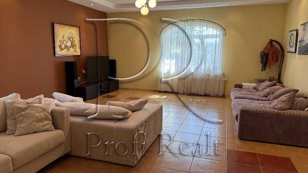 Продаж будинку 197 м², Травнева вулиця
