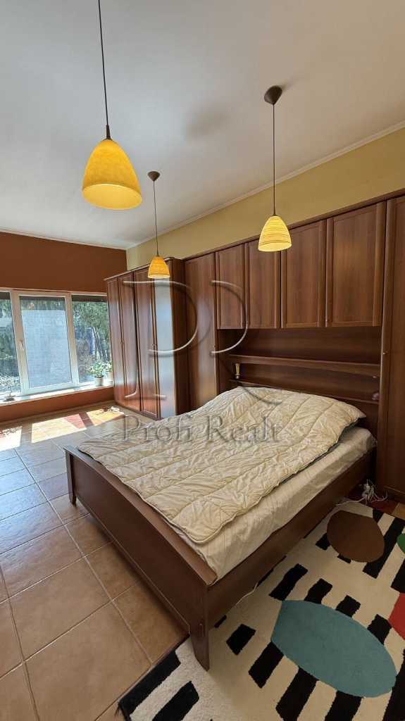 Продаж будинку 197 м², Травнева вулиця
