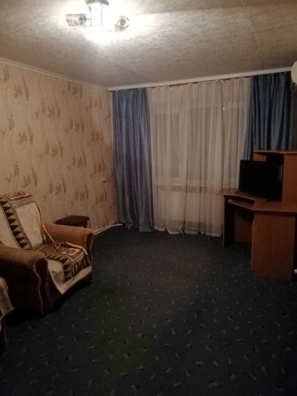 Продажа 2-комнатной квартиры 46 м², Суворова ул., 15
