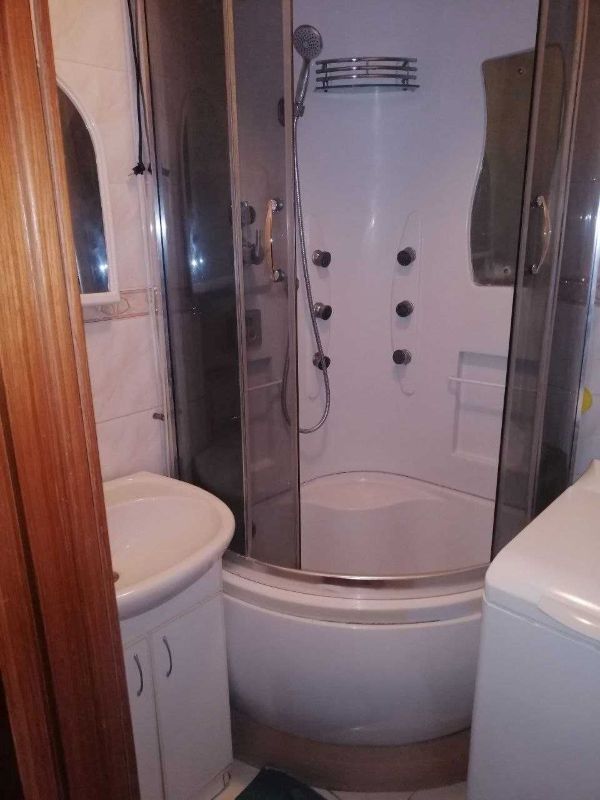 Продажа 2-комнатной квартиры 46 м², Суворова ул., 15
