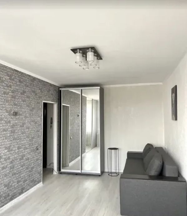 Продажа 1-комнатной квартиры 28 м², Вознесенская ул., 25