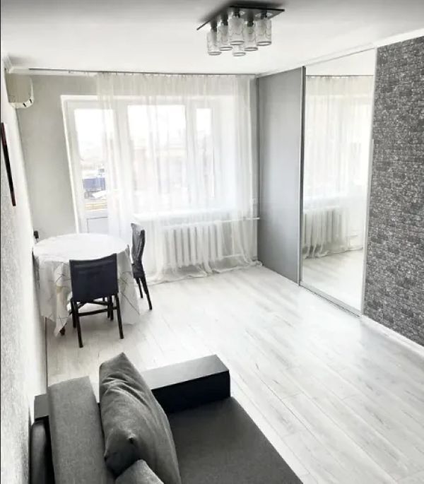 Продажа 1-комнатной квартиры 28 м², Вознесенская ул., 25
