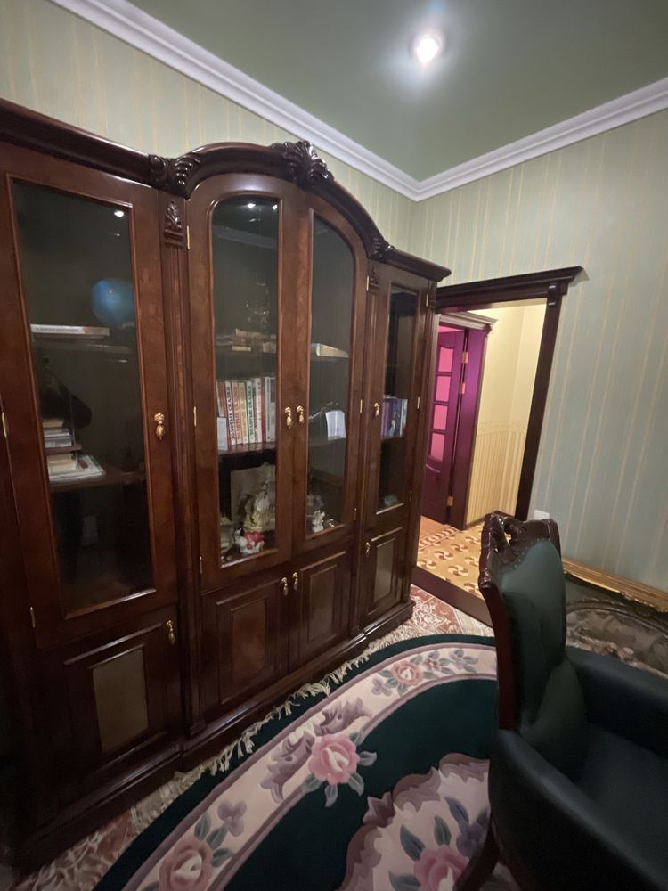 Продажа 5-комнатной квартиры 145 м², Титова ул., 17