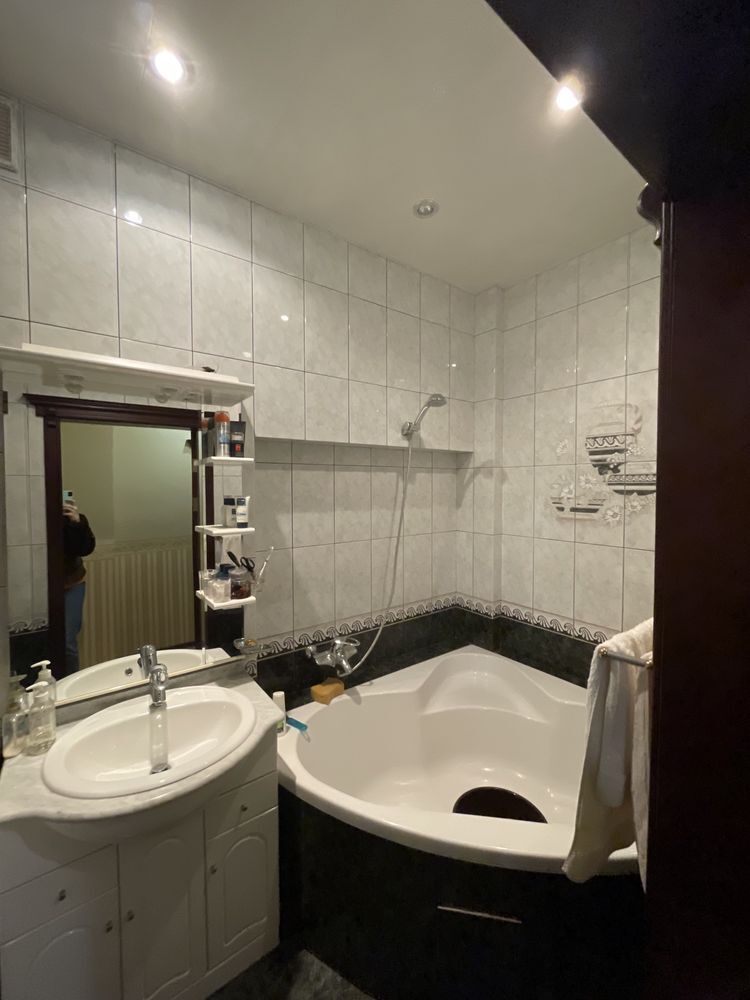 Продажа 5-комнатной квартиры 145 м², Титова ул., 17