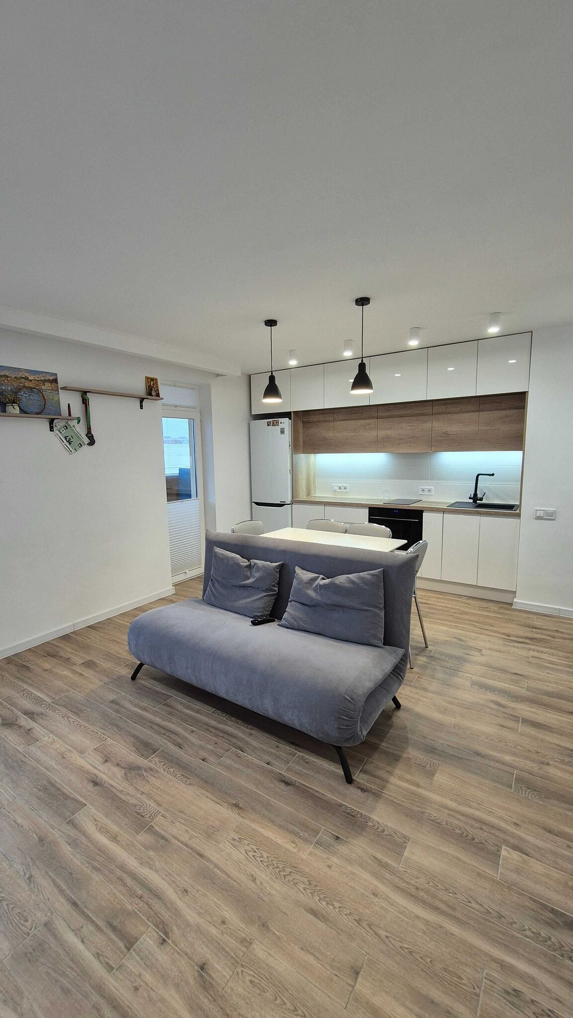 Продажа 2-комнатной квартиры 72 м², Девичья ул., 10