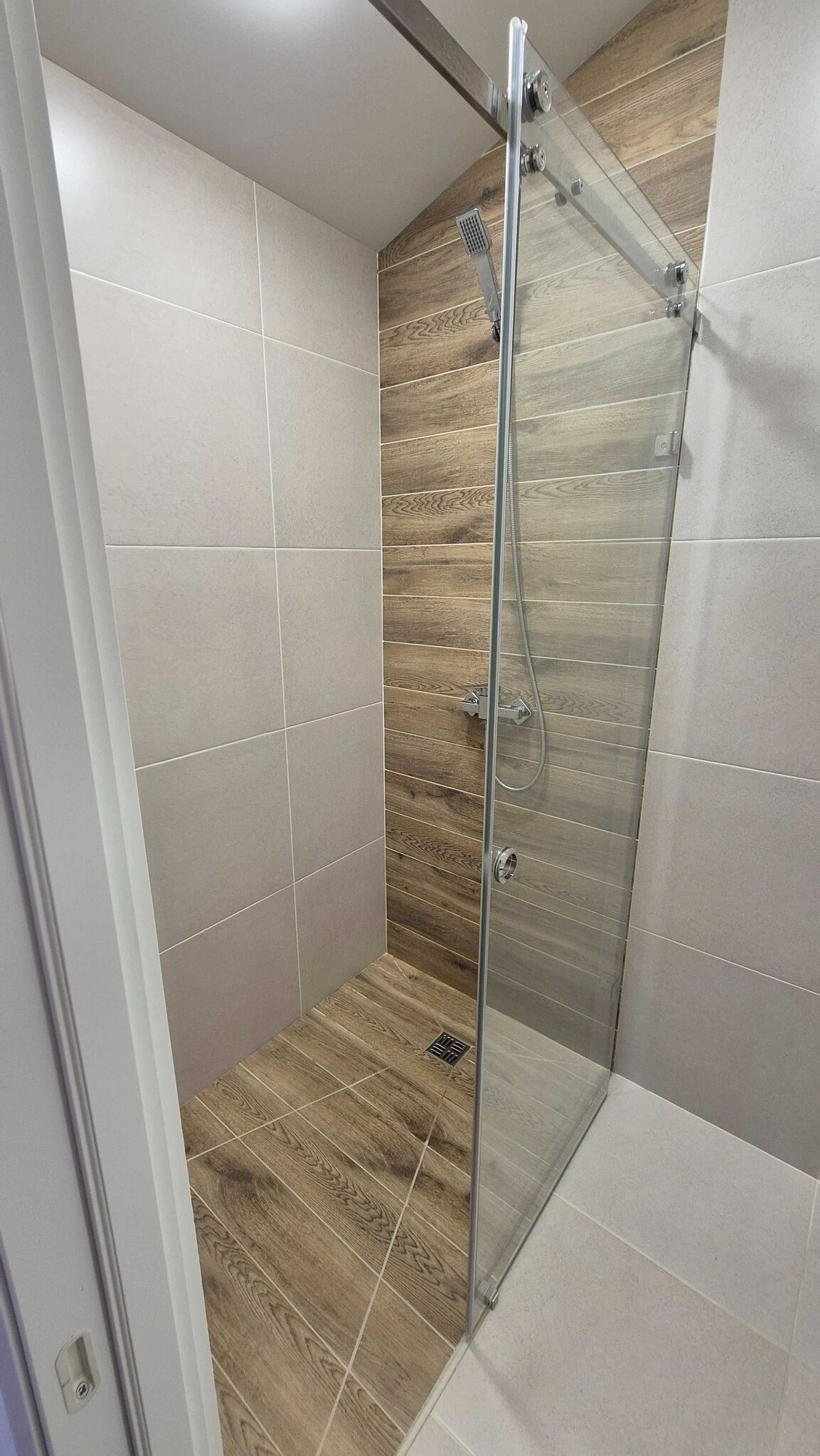 Продажа 2-комнатной квартиры 72 м², Девичья ул., 10