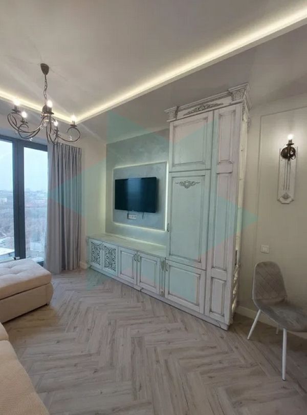 Оренда 1-кімнатної квартири 31 м², Набережна Перемоги вул., 7