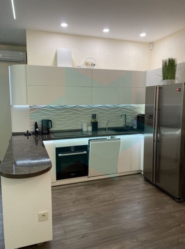 Оренда 1-кімнатної квартири 75 м², Сімферопольська вул., 2