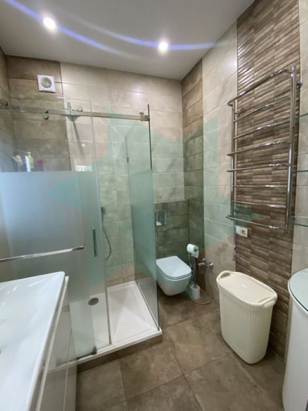 Оренда 1-кімнатної квартири 75 м², Сімферопольська вул., 2