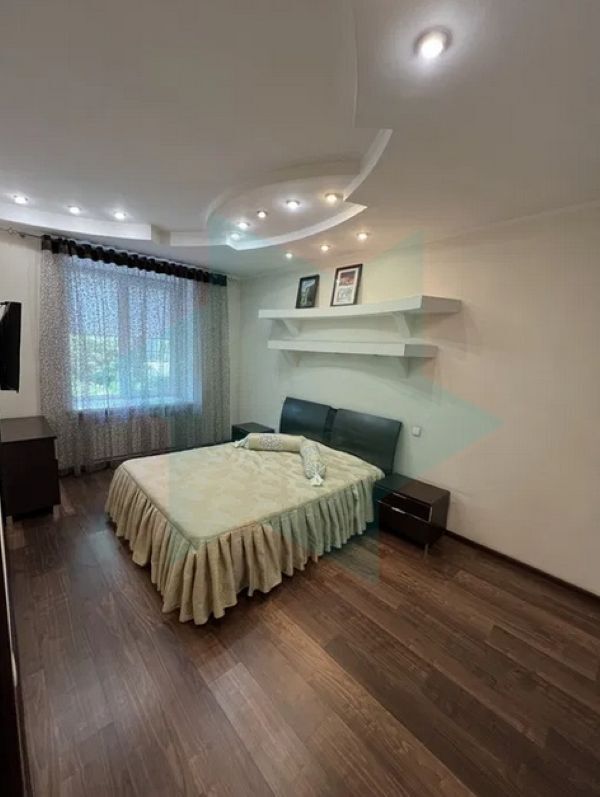 Оренда 2-кімнатної квартири 65 м², Пушкіна просп., 77