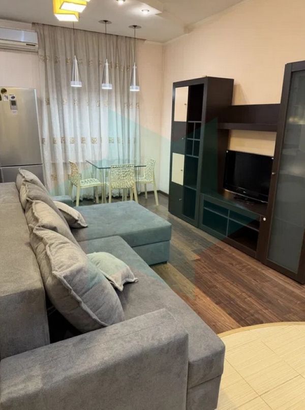 Оренда 2-кімнатної квартири 65 м², Пушкіна просп., 77