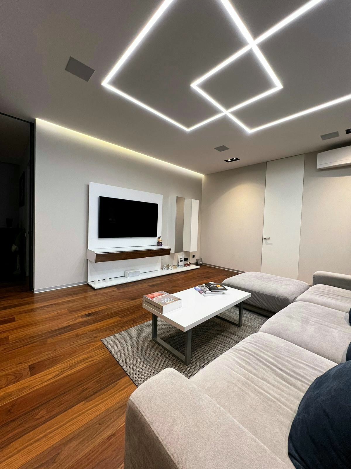 Оренда 3-кімнатної квартири 130 м², Генерала Шаповала вул.