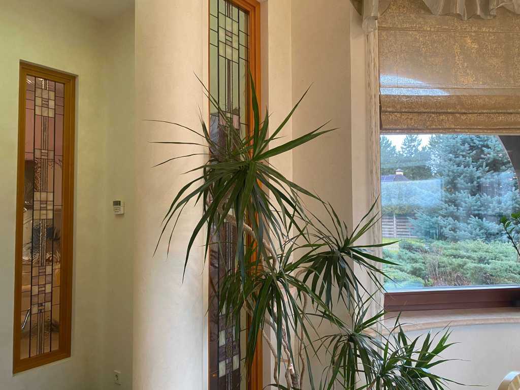Продажа коттеджа 585 м², Центральная ул.