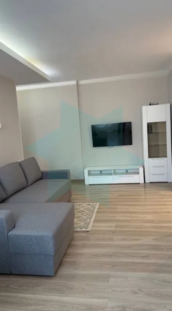 Аренда 2-комнатной квартиры 82 м², Симферопольская ул., 2
