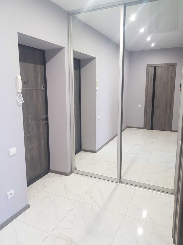 Продажа 1-комнатной квартиры 49 м², Славы бул., 45