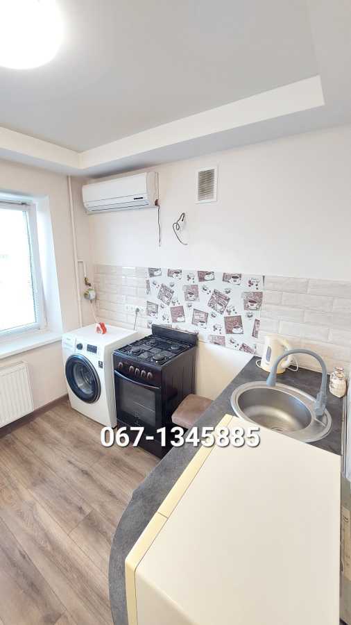 Аренда 1-комнатной квартиры 47 м², Дружбы Народов бул., 8А
