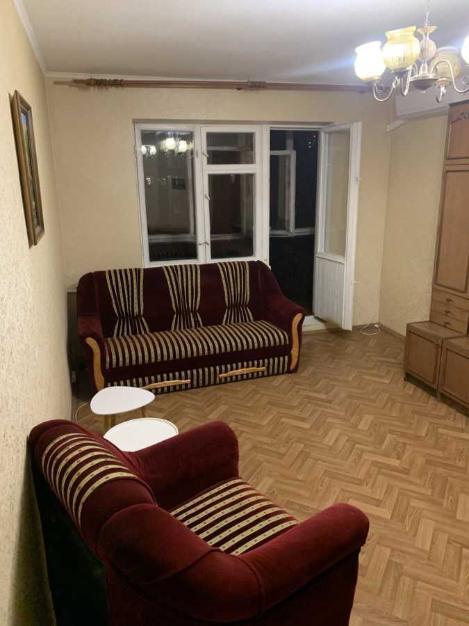 Продажа 2-комнатной квартиры 56 м², Маршала Якубовского ул., 2В