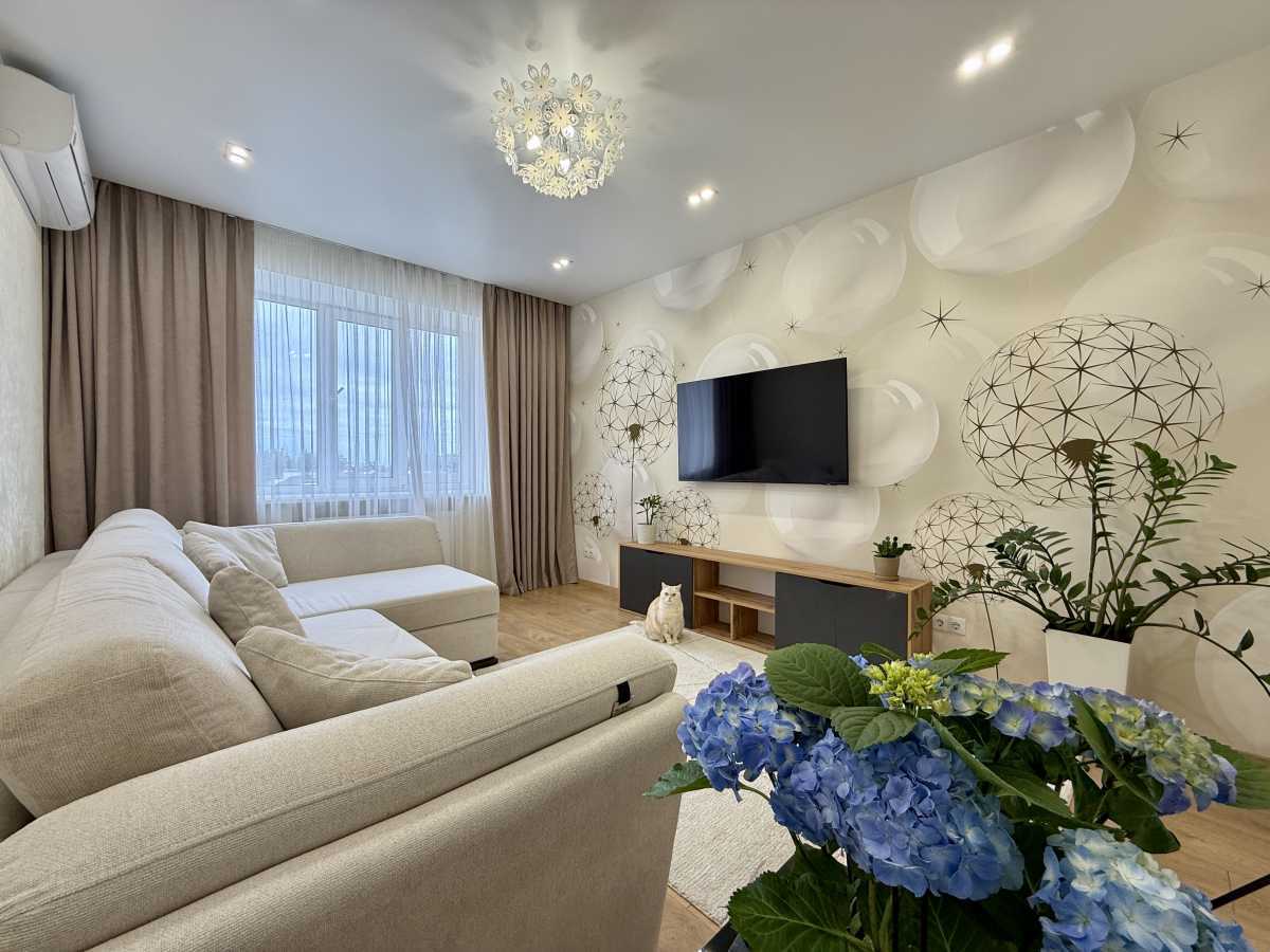 Продажа 3-комнатной квартиры 79.7 м², Лесная ул., 6Б