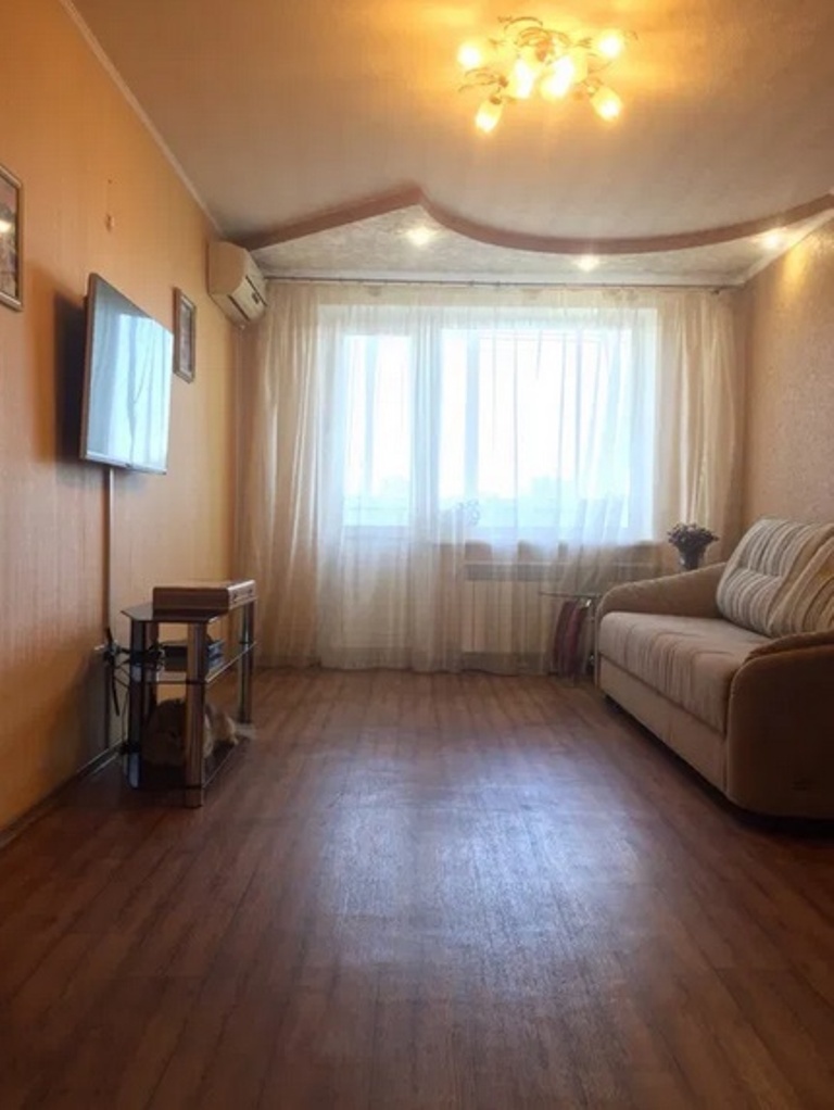 Продажа 3-комнатной квартиры 63 м², Маршала Малиновского ул., 36