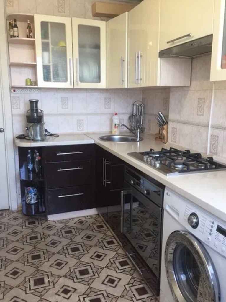 Продажа 3-комнатной квартиры 63 м², Маршала Малиновского ул., 36