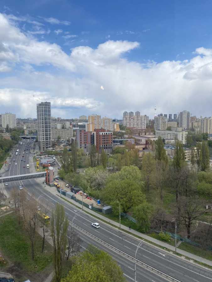 Аренда 3-комнатной квартиры 72 м², Вадима Гетьмана ул., 44
