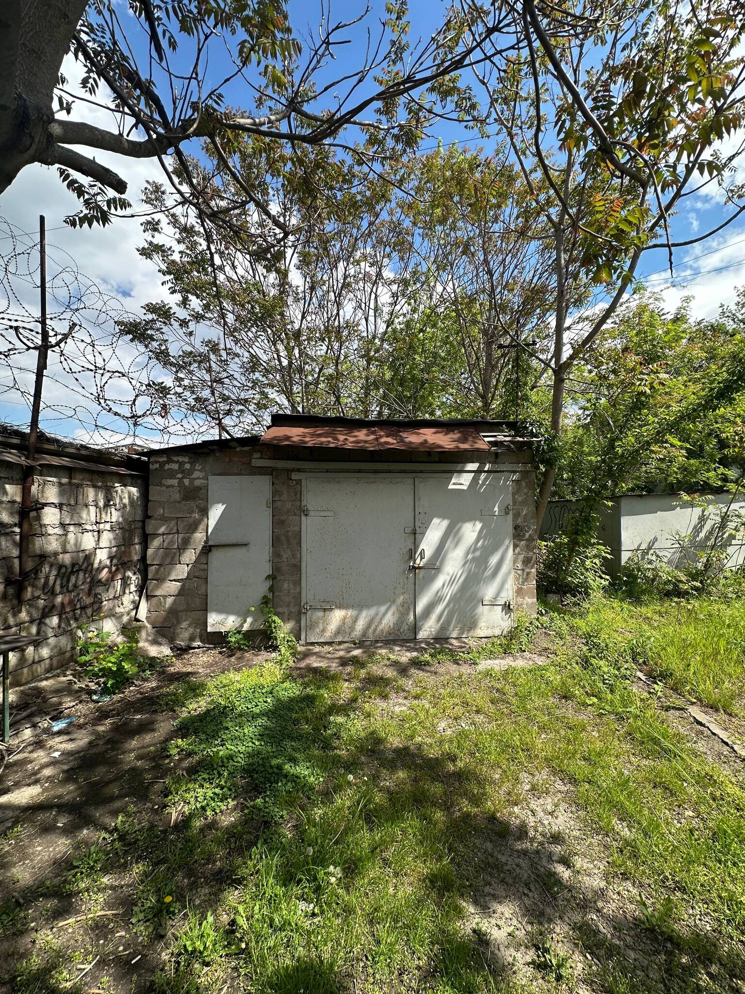 Продажа 3-комнатной квартиры 57 м², Александра Поля просп.