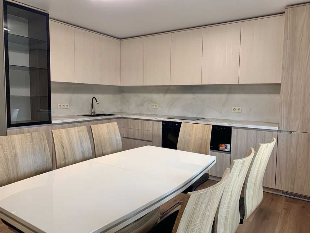 Аренда 3-комнатной квартиры 110 м², Михаила Максимовича ул., 32Б